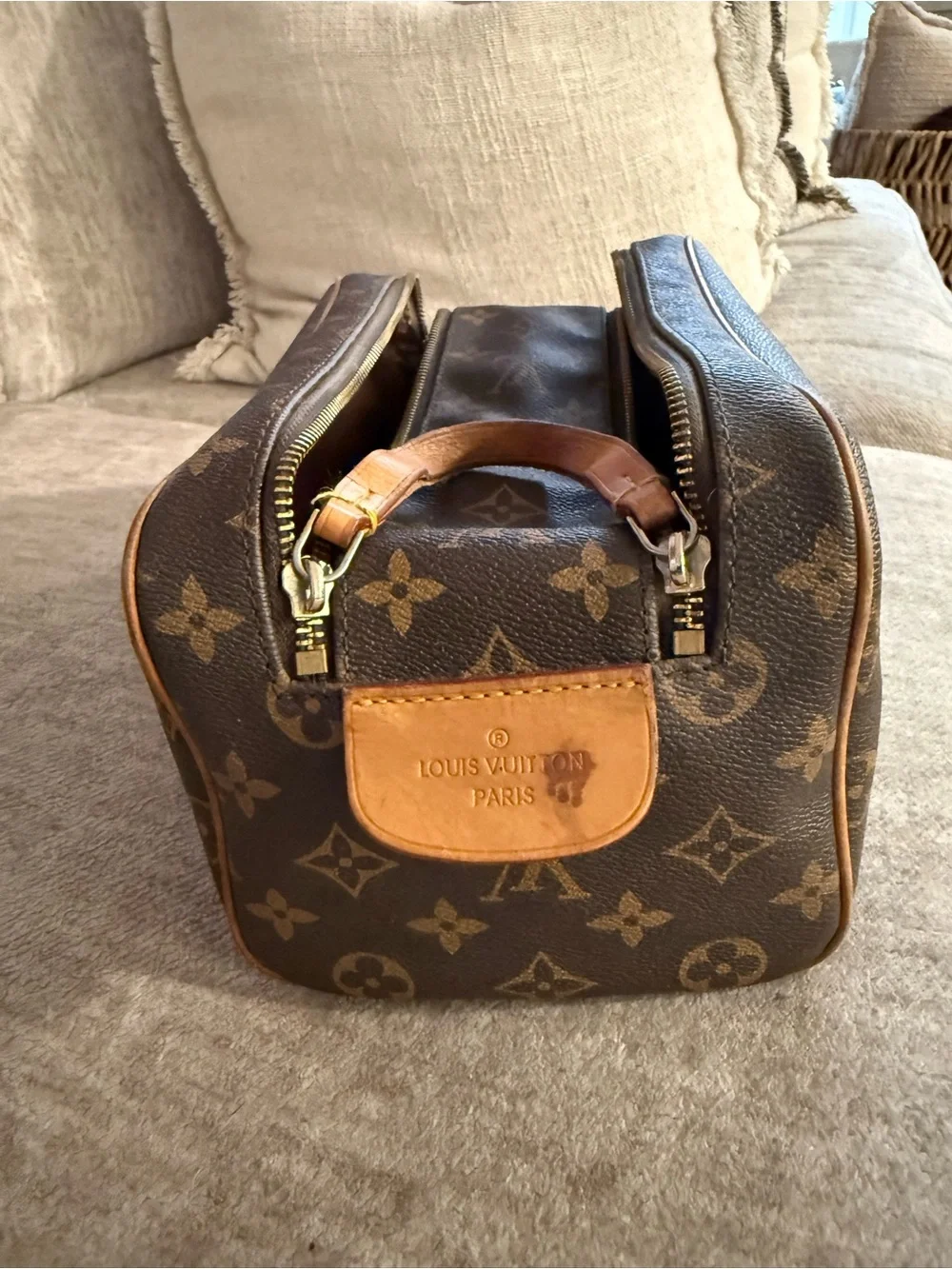 Louis Vuitton Monogram Cosmetic Case in Classic Brown